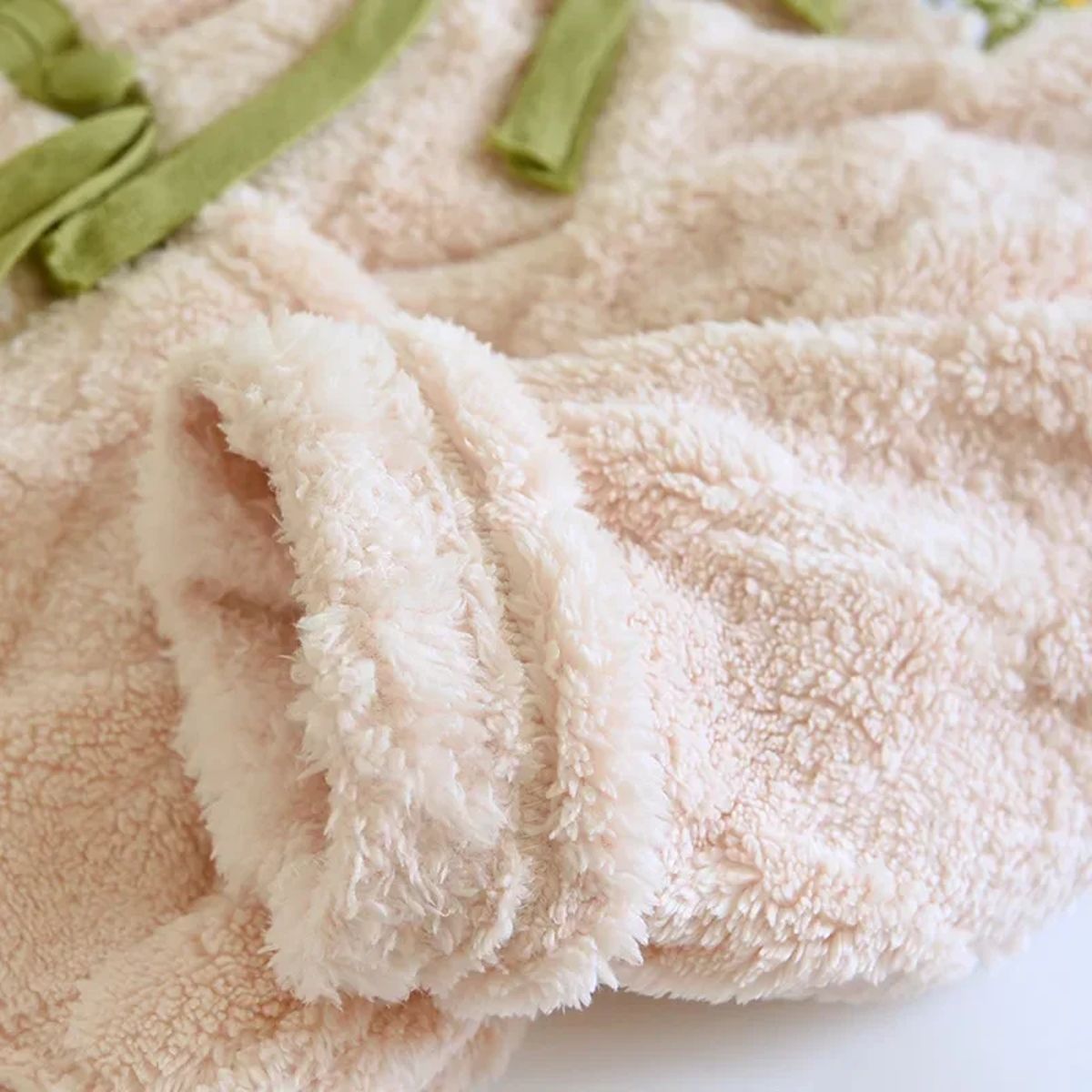 Plaid Flannel Pajama Set – Warm Winter Comfort for Home