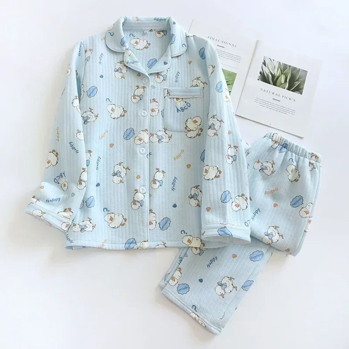 Simple and Natural Pajamas with Warm Cotton Layers Simple and Natural Pajamas with Warm Cotton Layers