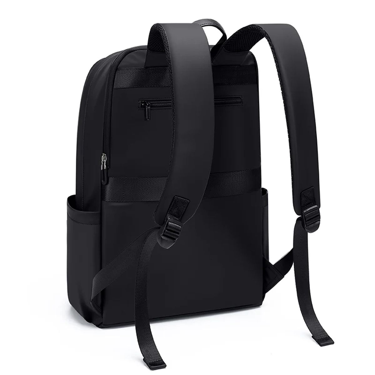 Durable Lightweight Backpack for Business Travel and Commuting Durable Lightweight Backpack for Business Travel and Commuting
