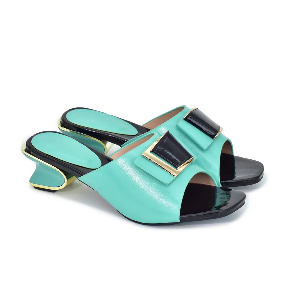 Fashionable Square Toe Sandals with Comfortable Mid Heel Fashionable Square Toe Sandals with Comfortable Mid Heel