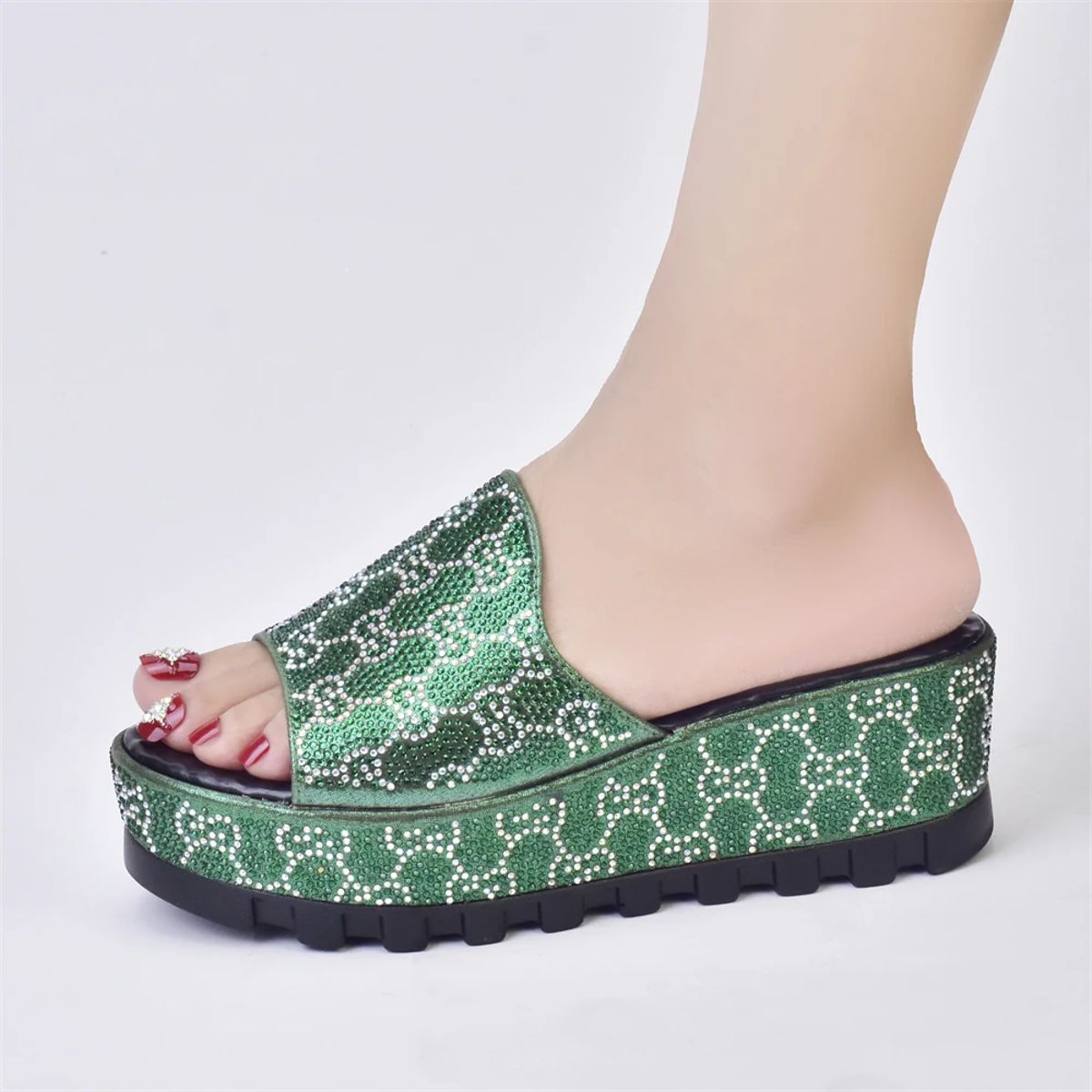 Fashionable Women’s Wedges with Square Heels and Stylish Design Fashionable Women’s Wedges with Square Heels and Stylish Design