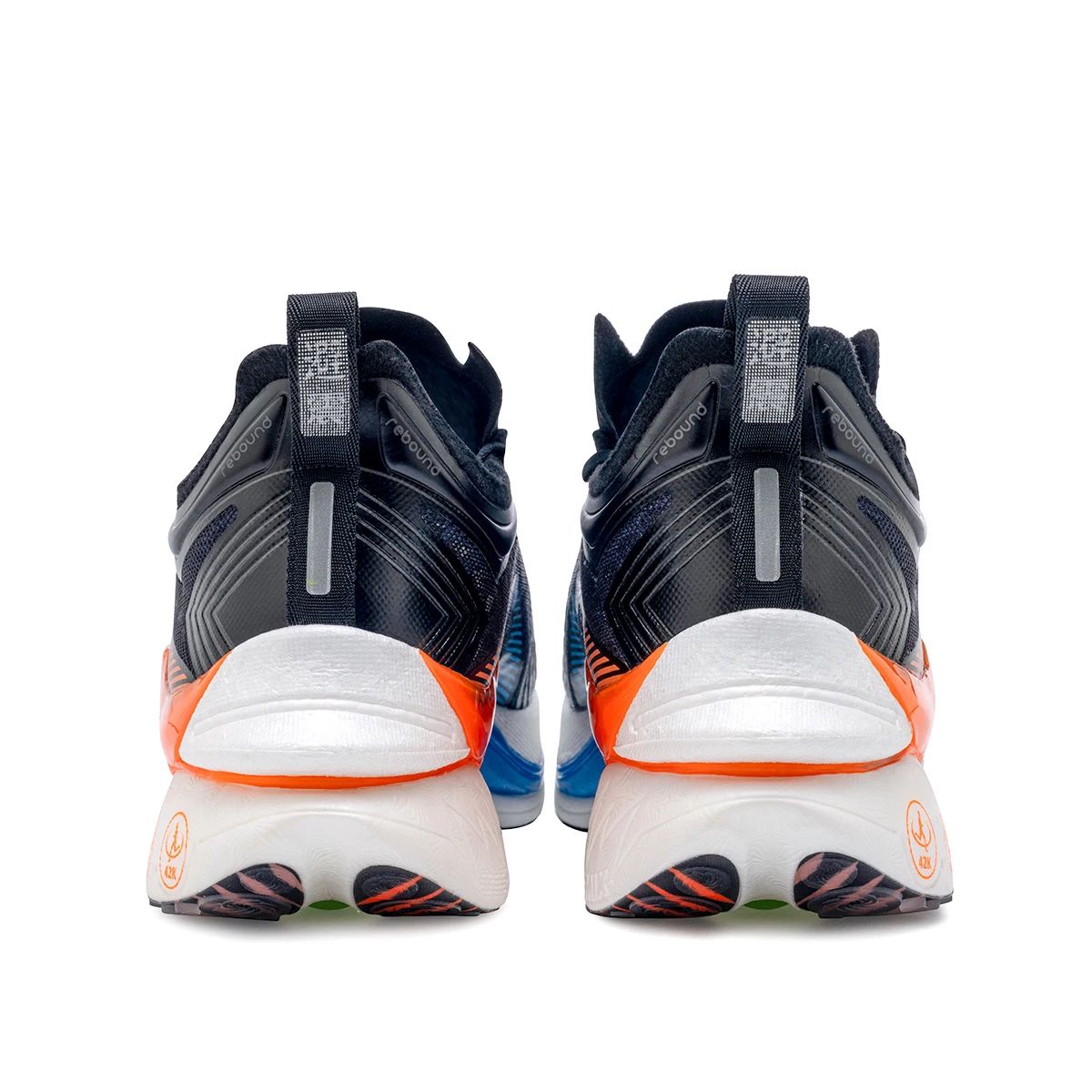 Ultra-light Marathon Running Shoes with Carbon Plate and Cushioning Ultra-light Marathon Running Shoes with Carbon Plate and Cushioning