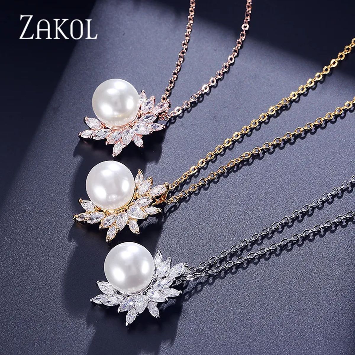 Elegant Cubic Zirconia & Pearl Leaf Pendant Necklace for Women Zakol - Women's Necklaces 1