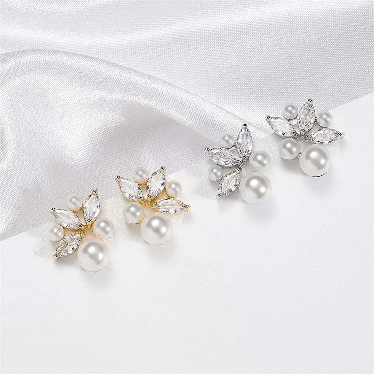 Elegant Imitation Pearl Earrings with Shiny Zircon and Leaf Design