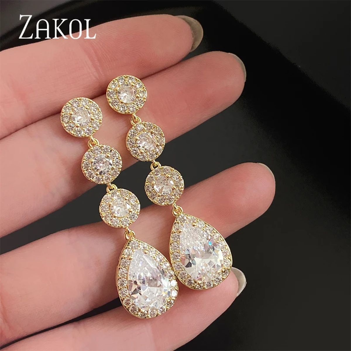 Elegant Water Drop Cubic Zirconia Dangle Earrings for Women Elegant Water Drop Cubic Zirconia Dangle Earrings for Women