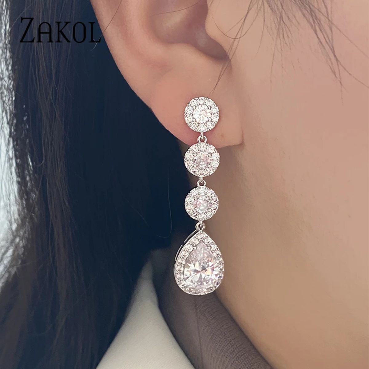 Elegant Water Drop Cubic Zirconia Dangle Earrings for Women Elegant Water Drop Cubic Zirconia Dangle Earrings for Women