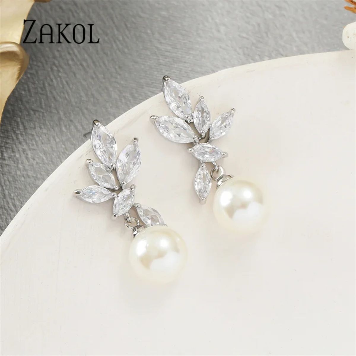 Elegant Cubic Zirconia Leaf Dangle Earrings for Women