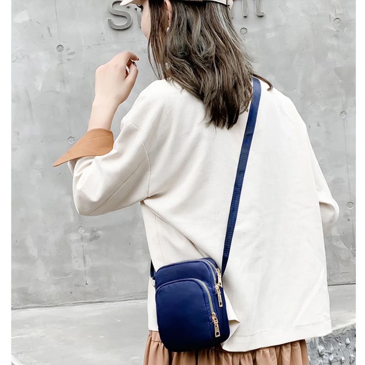 Cute Cartoon Minnie Crossbody bag with Cell Phone Pocket Cute Cartoon Minnie Crossbody bag with Cell Phone Pocket