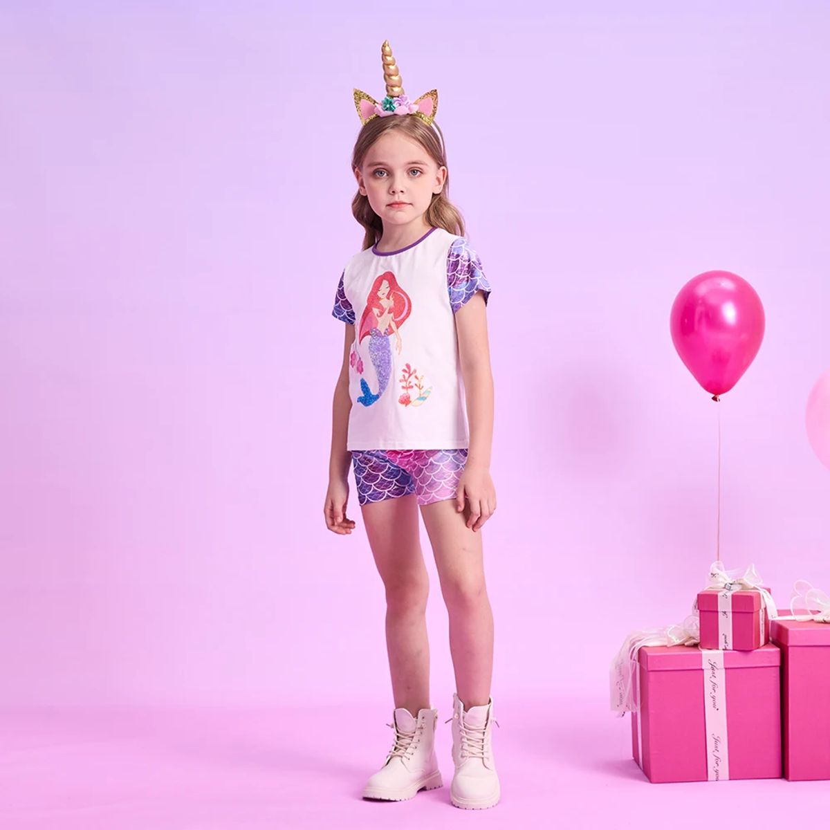 Casual Summer Girls 2-Piece Floral Top and Shorts Casual Summer Girls 2-Piece Floral Top and Shorts