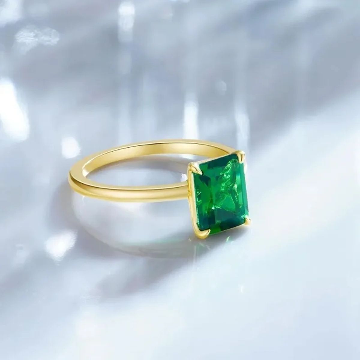 Elegant Gold-Plated Sterling Silver Ring with Dazzling Zircon Gemstone