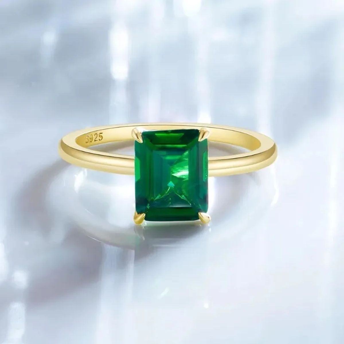 Elegant Gold-Plated Sterling Silver Ring with Dazzling Zircon Gemstone
