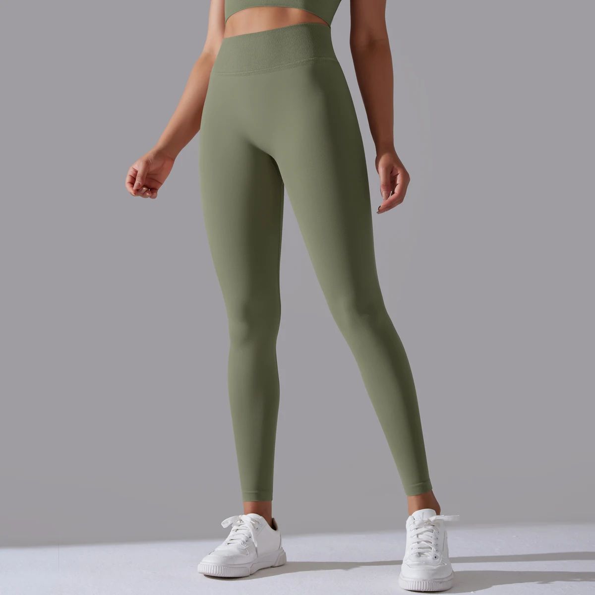 High Waist Seamless Leggings for Yoga and Gym Workouts High Waist Seamless Leggings for Yoga and Gym Workouts