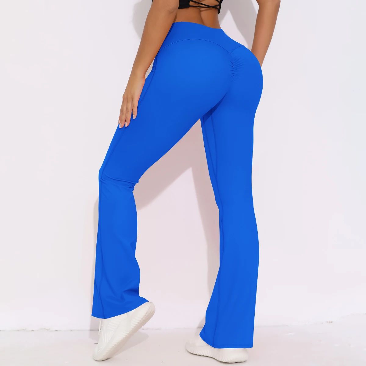 High-Waist Flared Yoga Leggings for Sculpted and Sleek Look