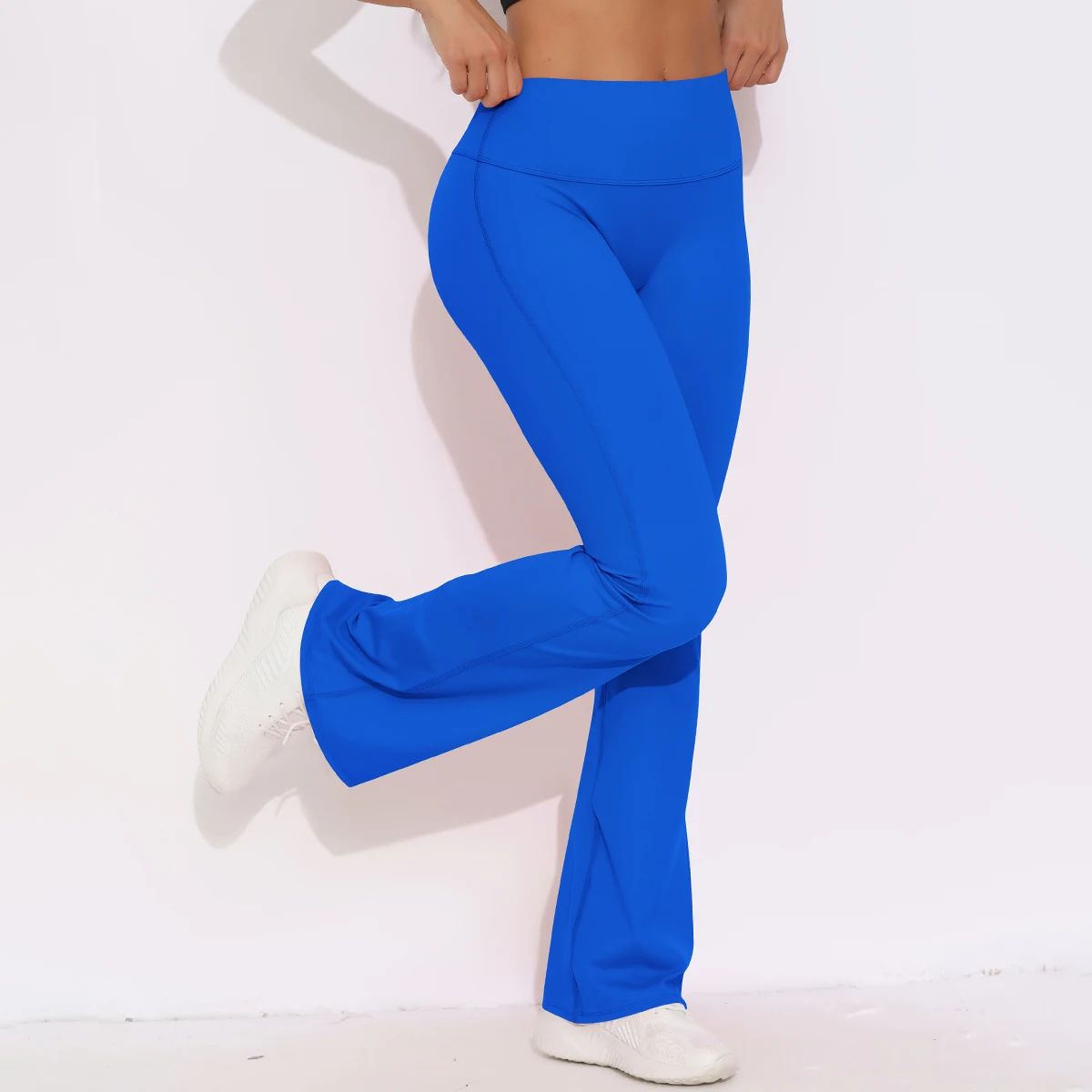 High-Waist Flared Yoga Leggings for Sculpted and Sleek Look
