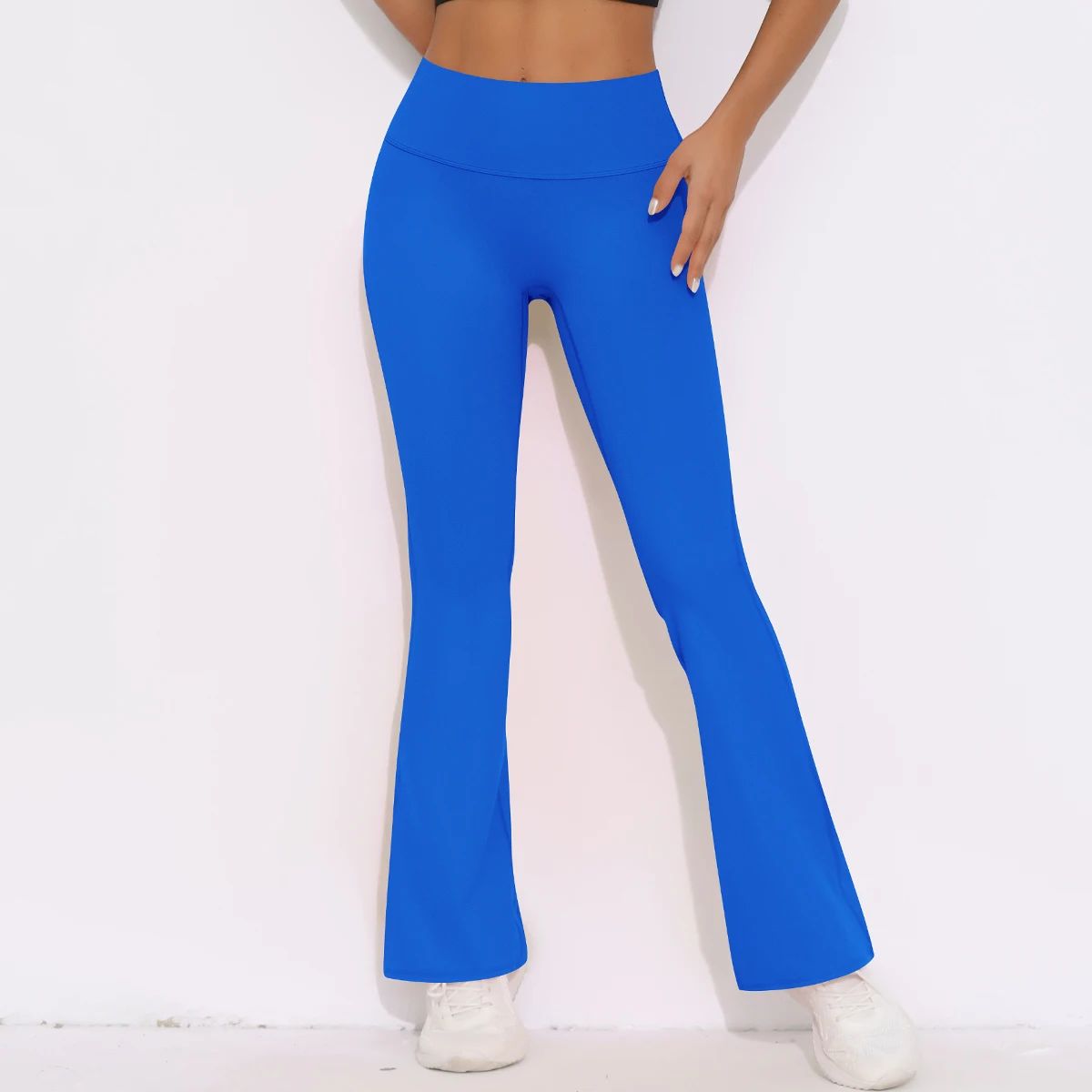 High-Waist Flared Yoga Leggings for Sculpted and Sleek Look