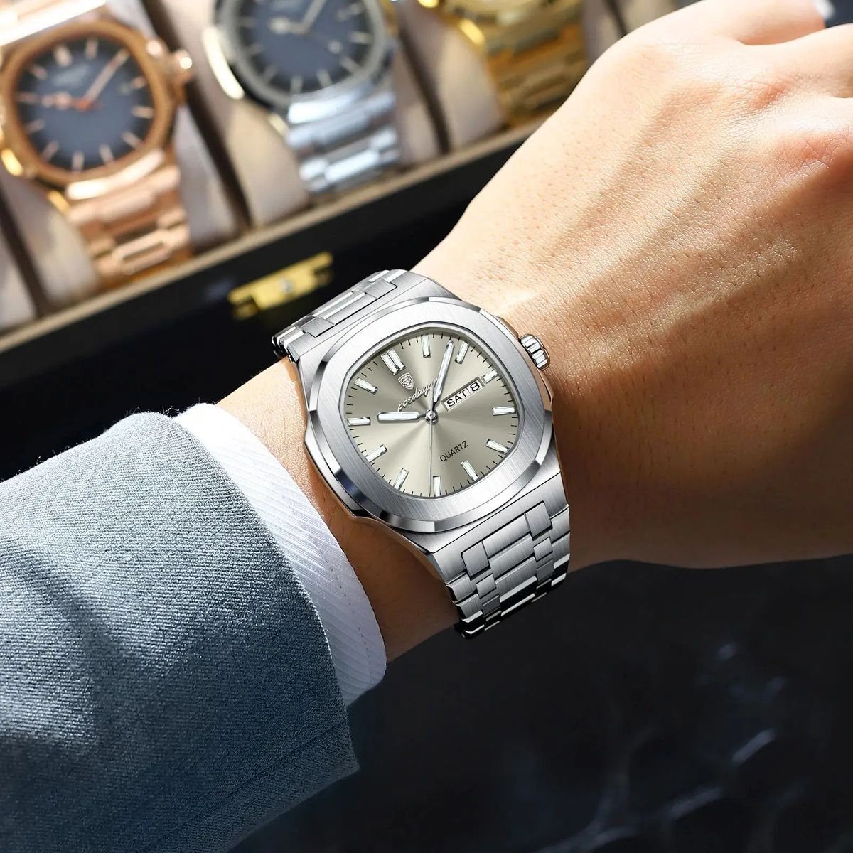 Stylish Square Dial Military Watch with Luminous Quartz Movement Stylish Square Dial Military Watch with Luminous Quartz Movement