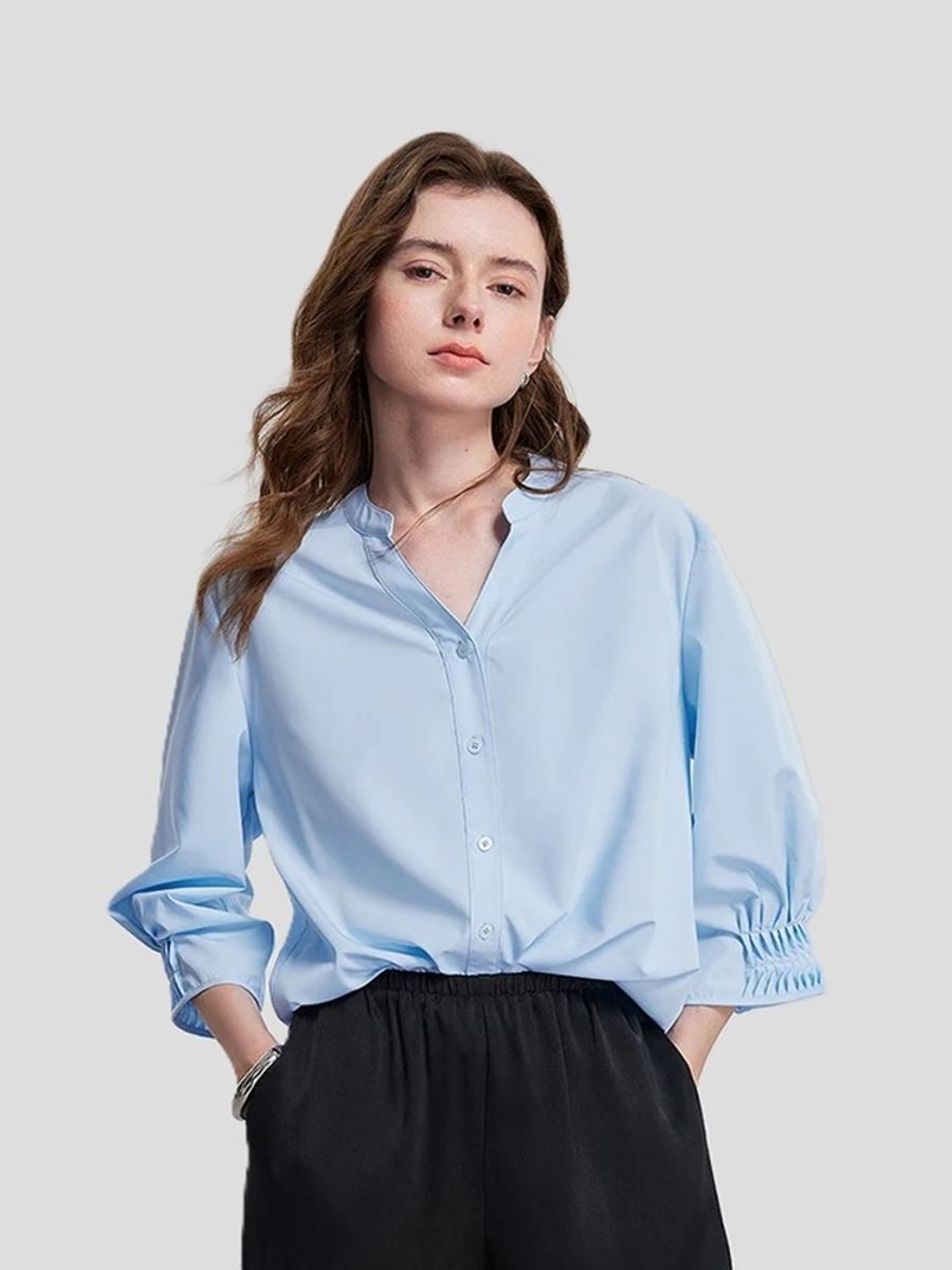 Lightweight Summer Button-Up Blouse for Women Daily Wear Lightweight Summer Button-Up Blouse for Women Daily Wear
