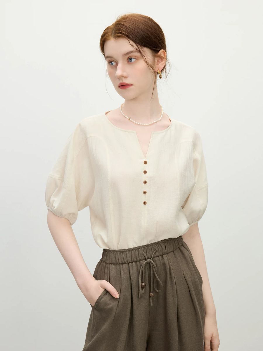 Summer Apricot Essential Minimalist Loose Fit Short-Sleeve Blouse Summer Apricot Essential Minimalist Loose Fit Short-Sleeve Blouse