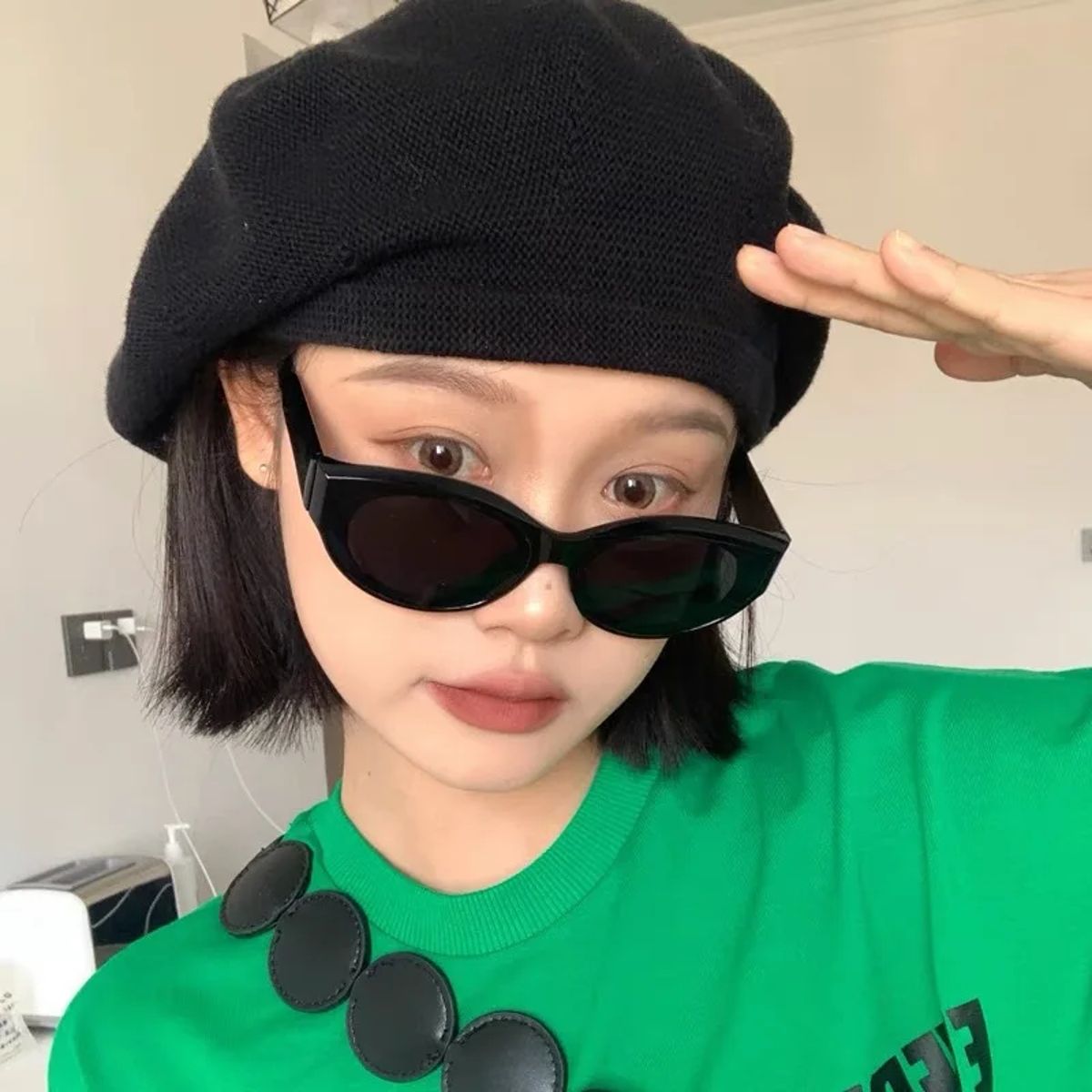 Vintage Oval Cat Eye Sunglasses for Effortless Outdoor Style Rmm - Women's Cat Eye Sunglasses 3