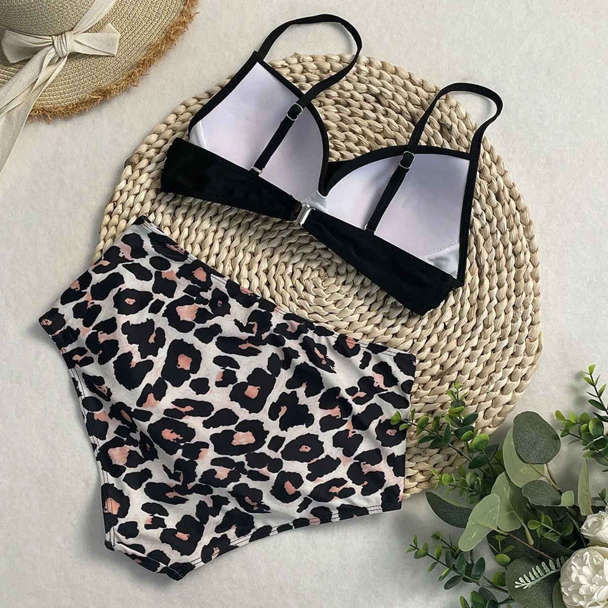 High Waist Bikini Set with Adjustable Fit and Leopard Print