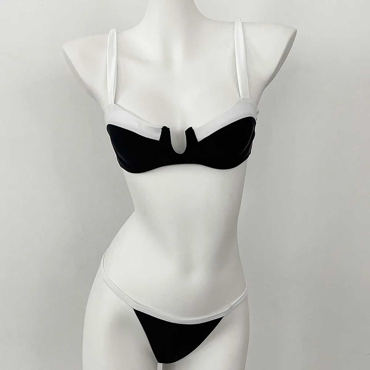 Serenechic - Women's Bikinis 3