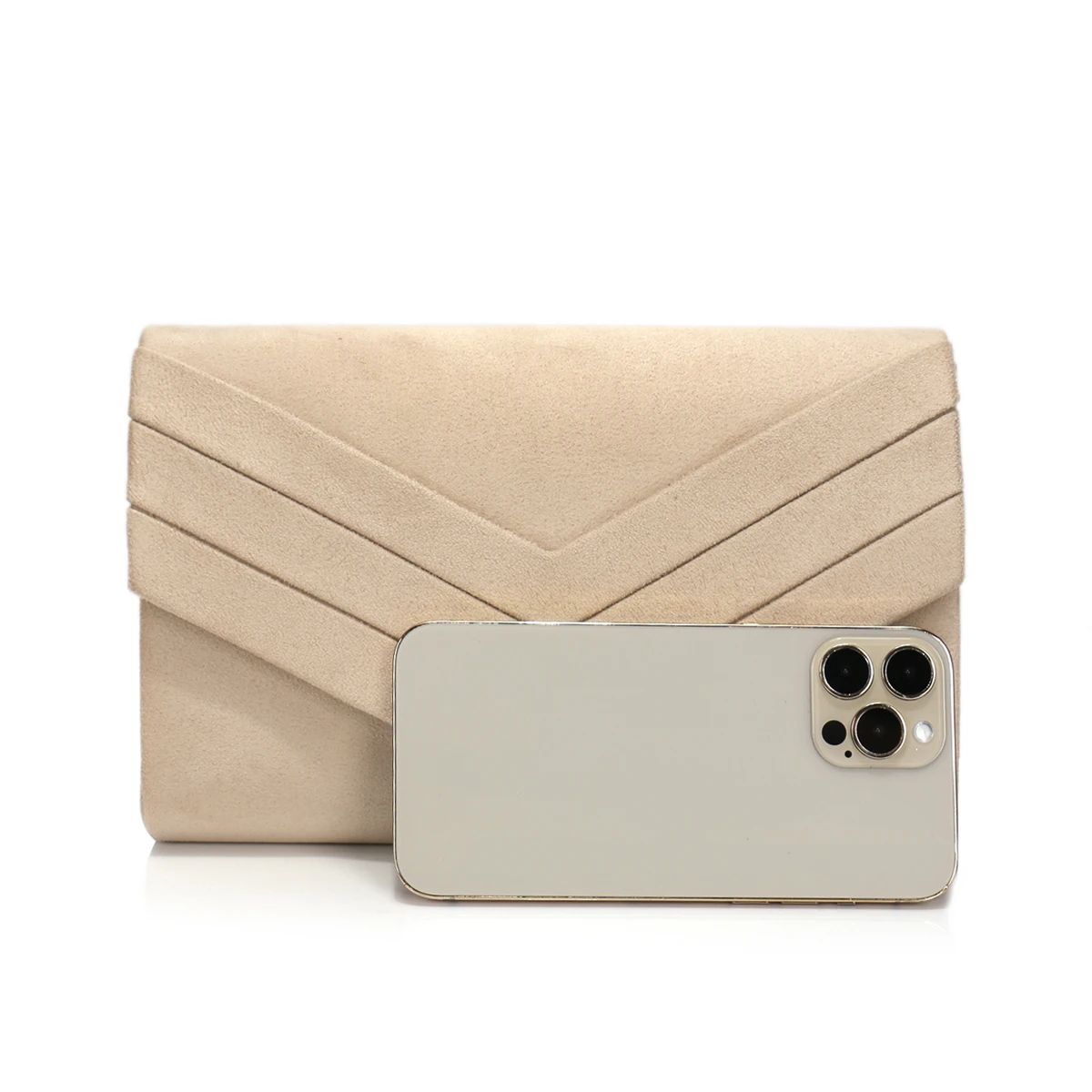 Vintage Velvet Envelope Clutch with Chain for Party Wear Vintage Velvet Envelope Clutch with Chain for Party Wear