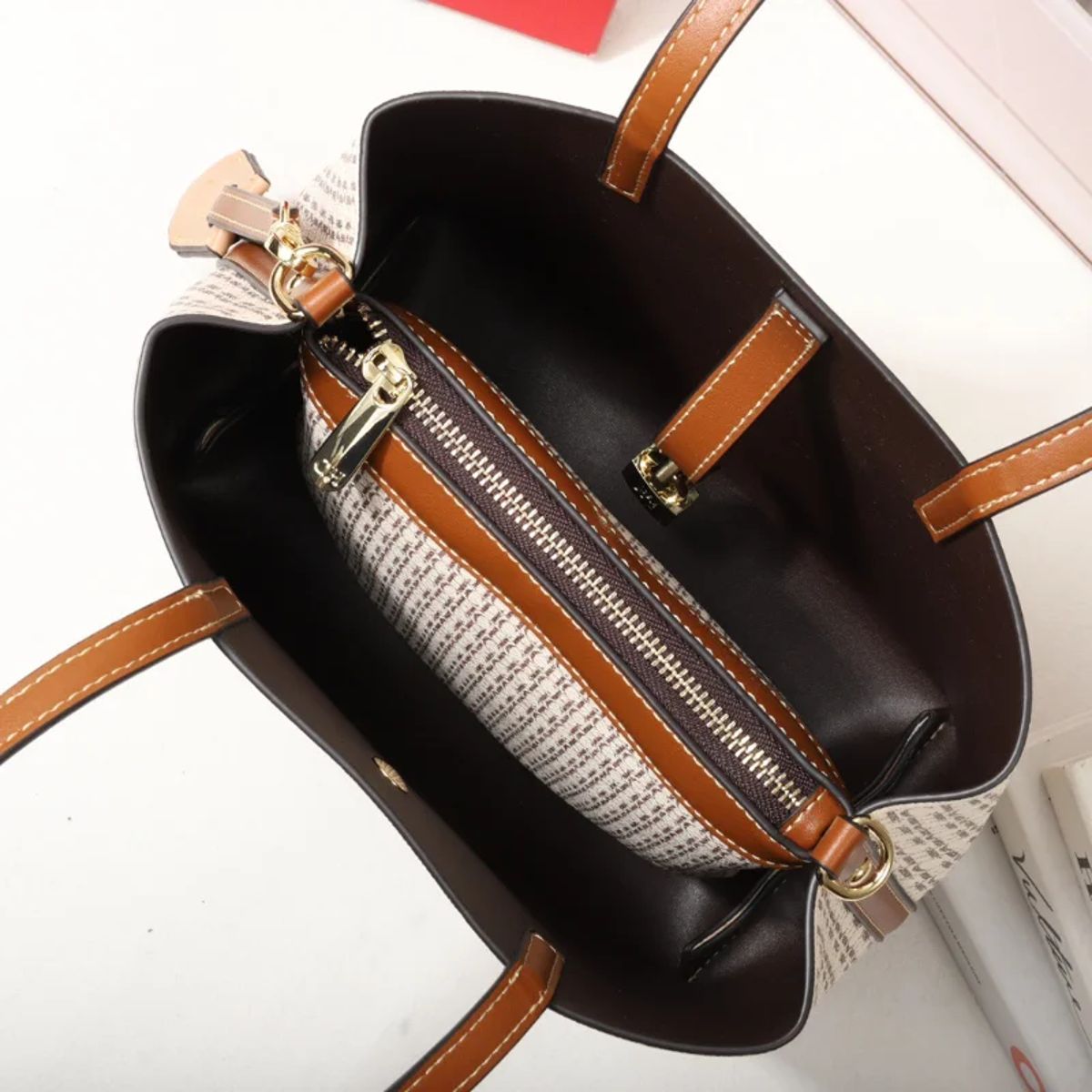 Versatile Large Leather Tote Bag with Letter Print Design