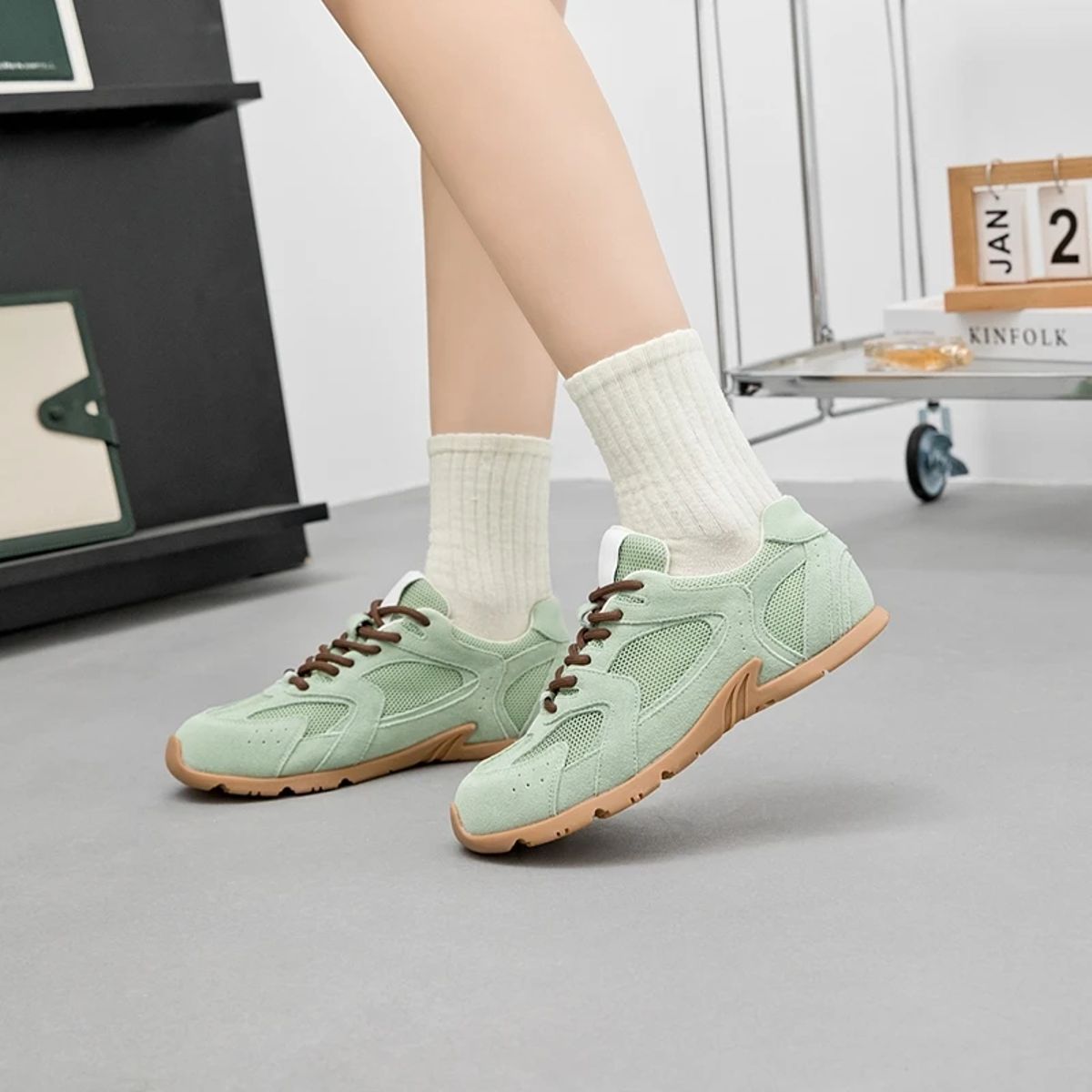 Aiyuqi - Women's Low Top Sneakers 3