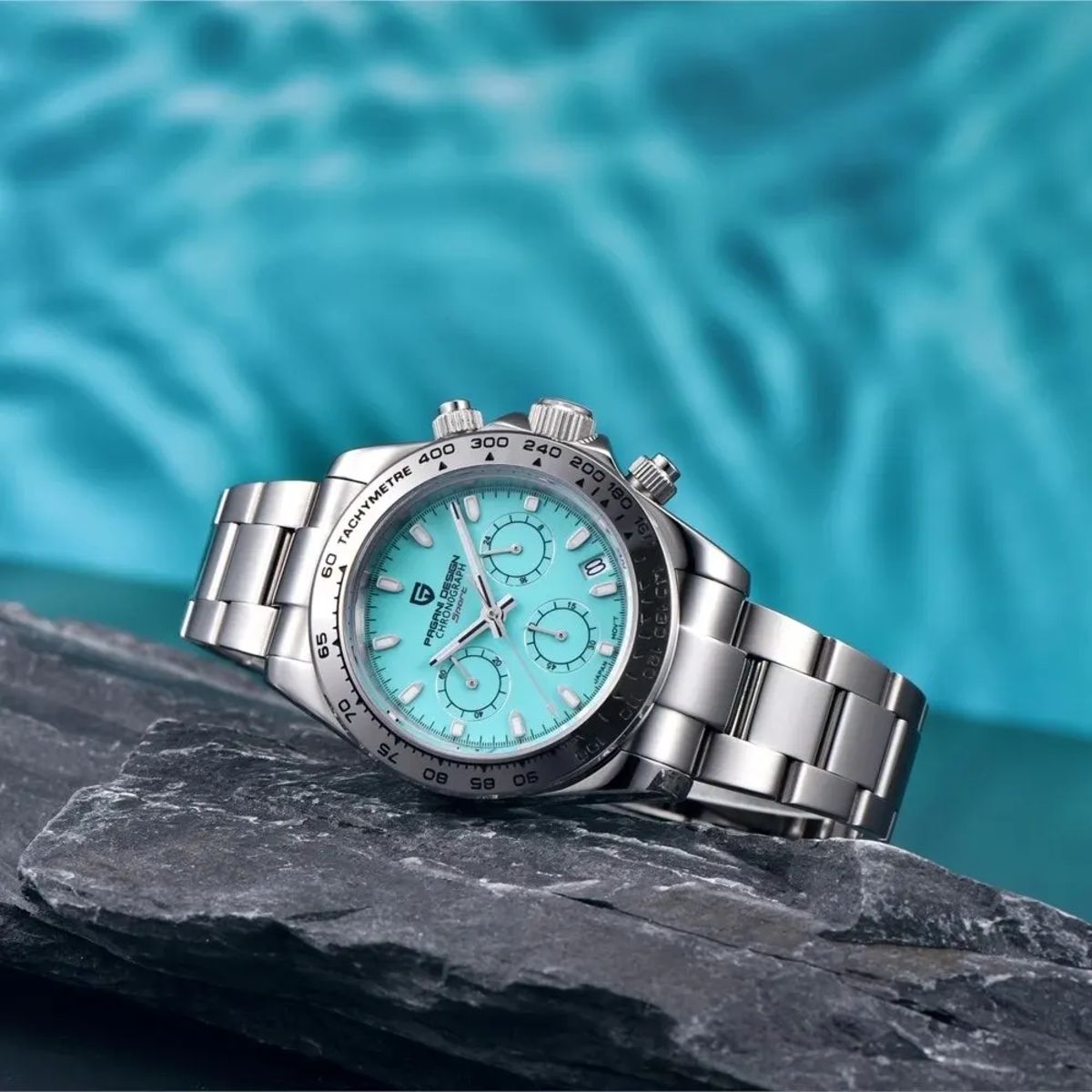 Luxury Chronograph Quartz Watch with Sapphire Glass and Calendar