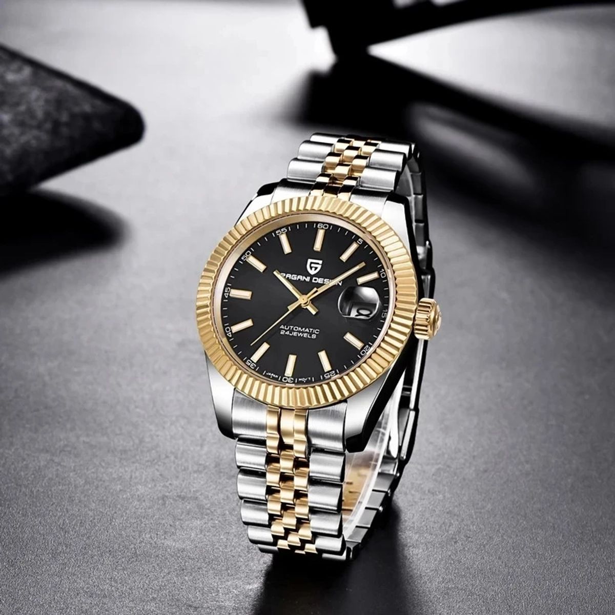 Elegant Automatic Mechanical Watch with Sapphire Crystal and Calendar