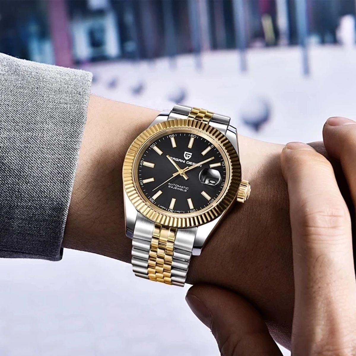 Elegant Automatic Mechanical Watch with Sapphire Crystal and Calendar