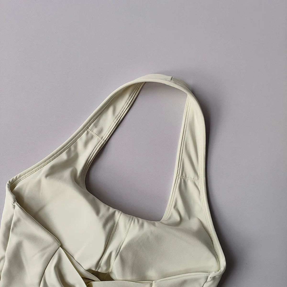 Halter Neck Sports Bra with Padded Support and Stylish Back Halter Neck Sports Bra with Padded Support and Stylish Back