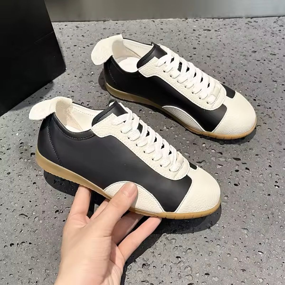Genuine Leather Platform Sneakers for Women with Casual Style