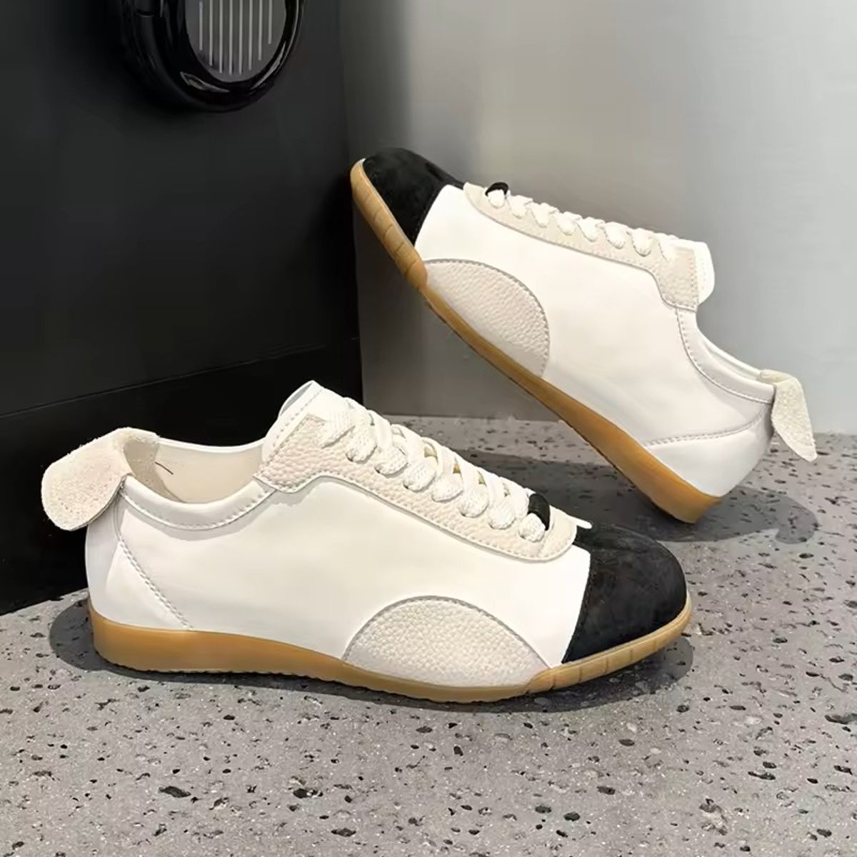 Genuine Leather Platform Sneakers for Women with Casual Style