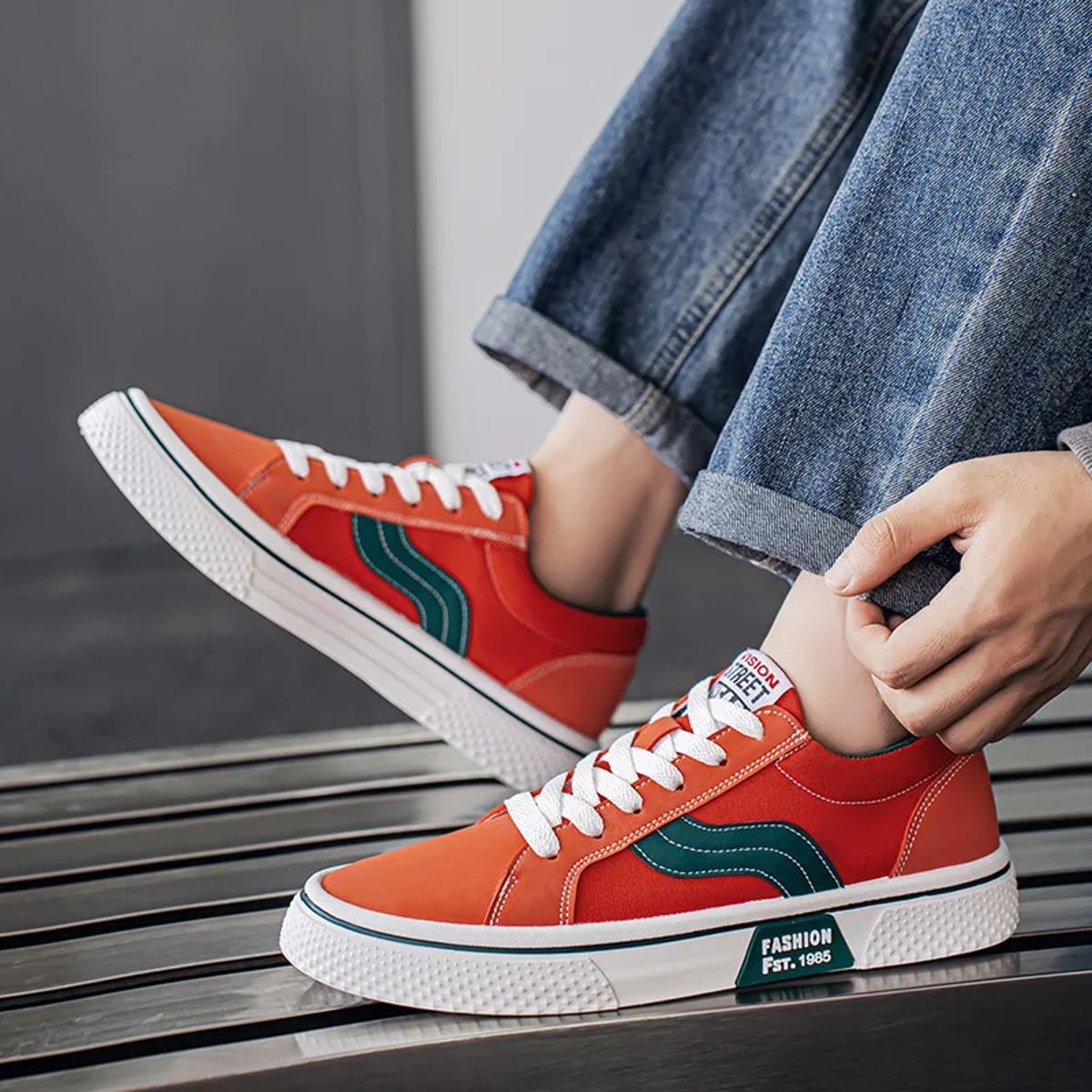 Oein - Men's Low Top Sneakers 2