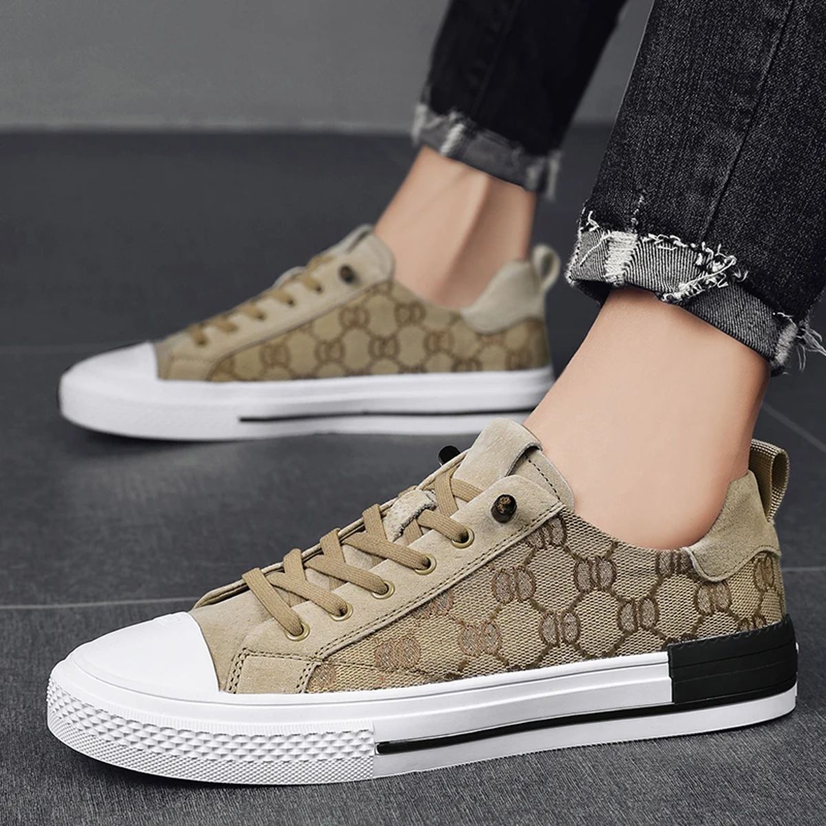 Men’s Lightweight Canvas Espadrille Sneakers with Vulcanized Sole