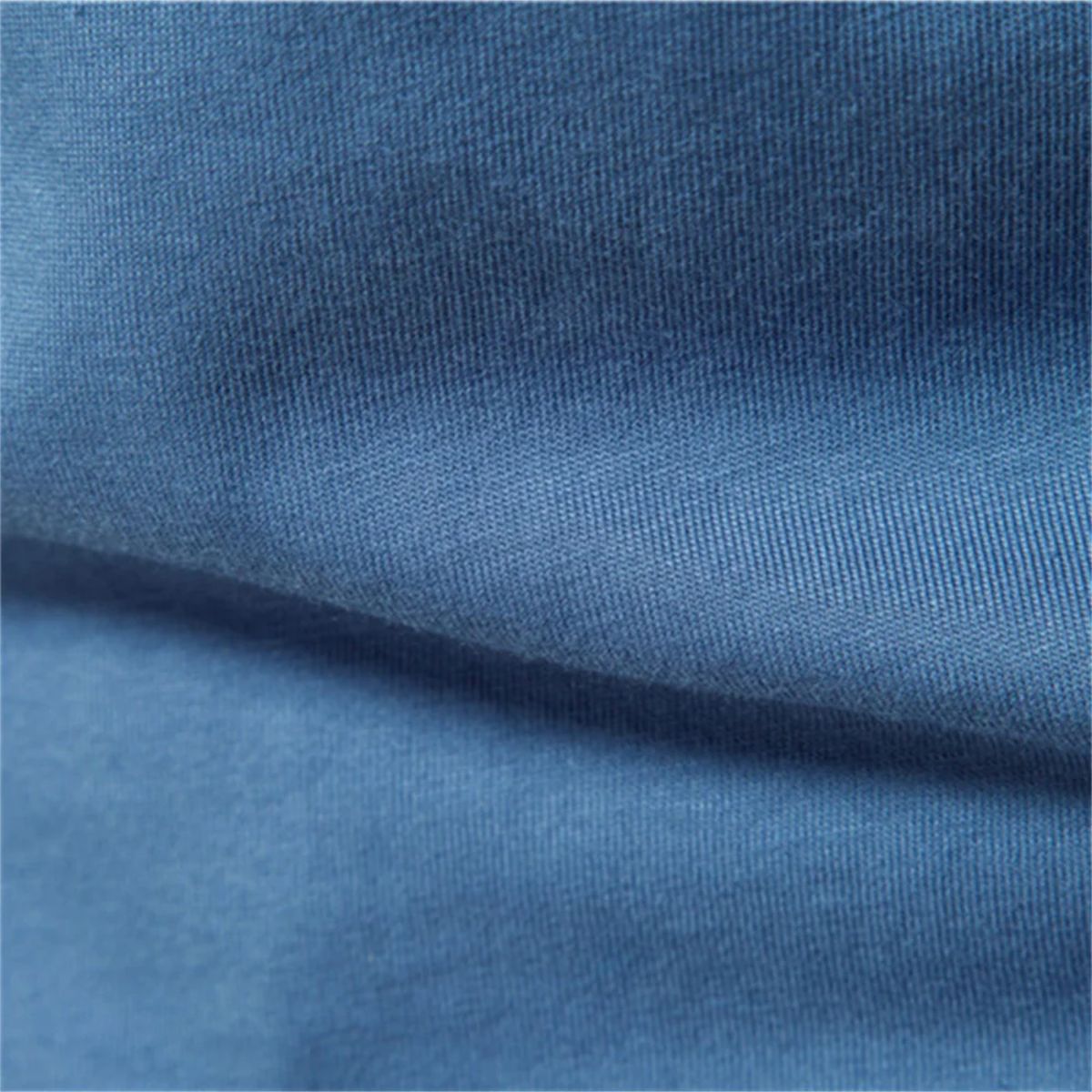 Men’s 100% Cotton Long Sleeve Basic T-Shirt for Casual Wear