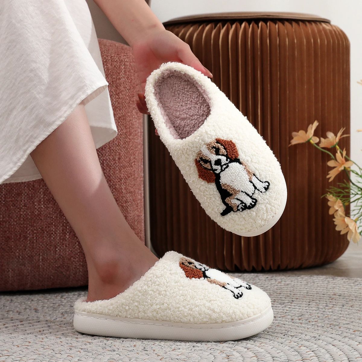 Beagle Dog Embroidered Cozy Indoor Slippers with Thick Soles