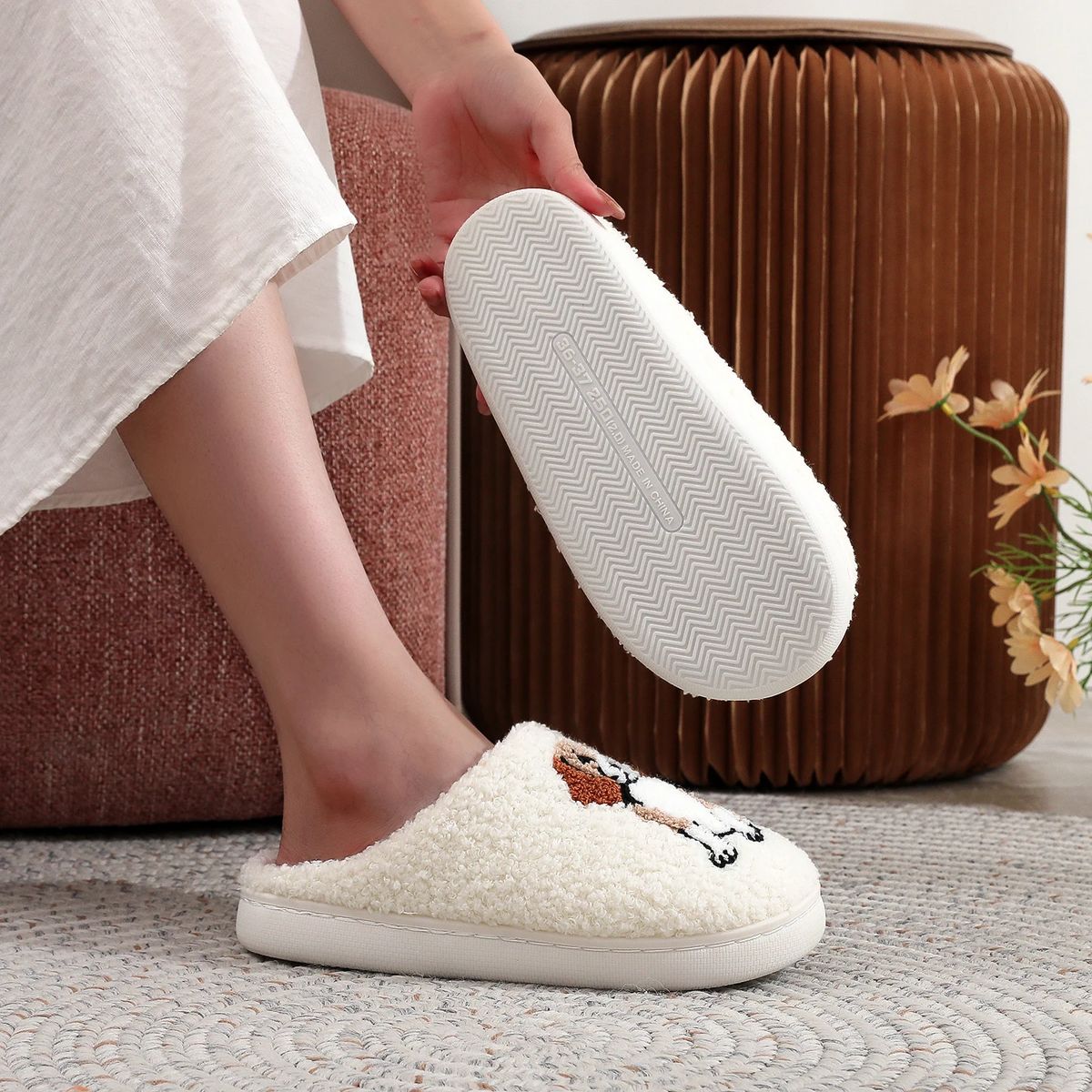Beagle Dog Embroidered Cozy Indoor Slippers with Thick Soles