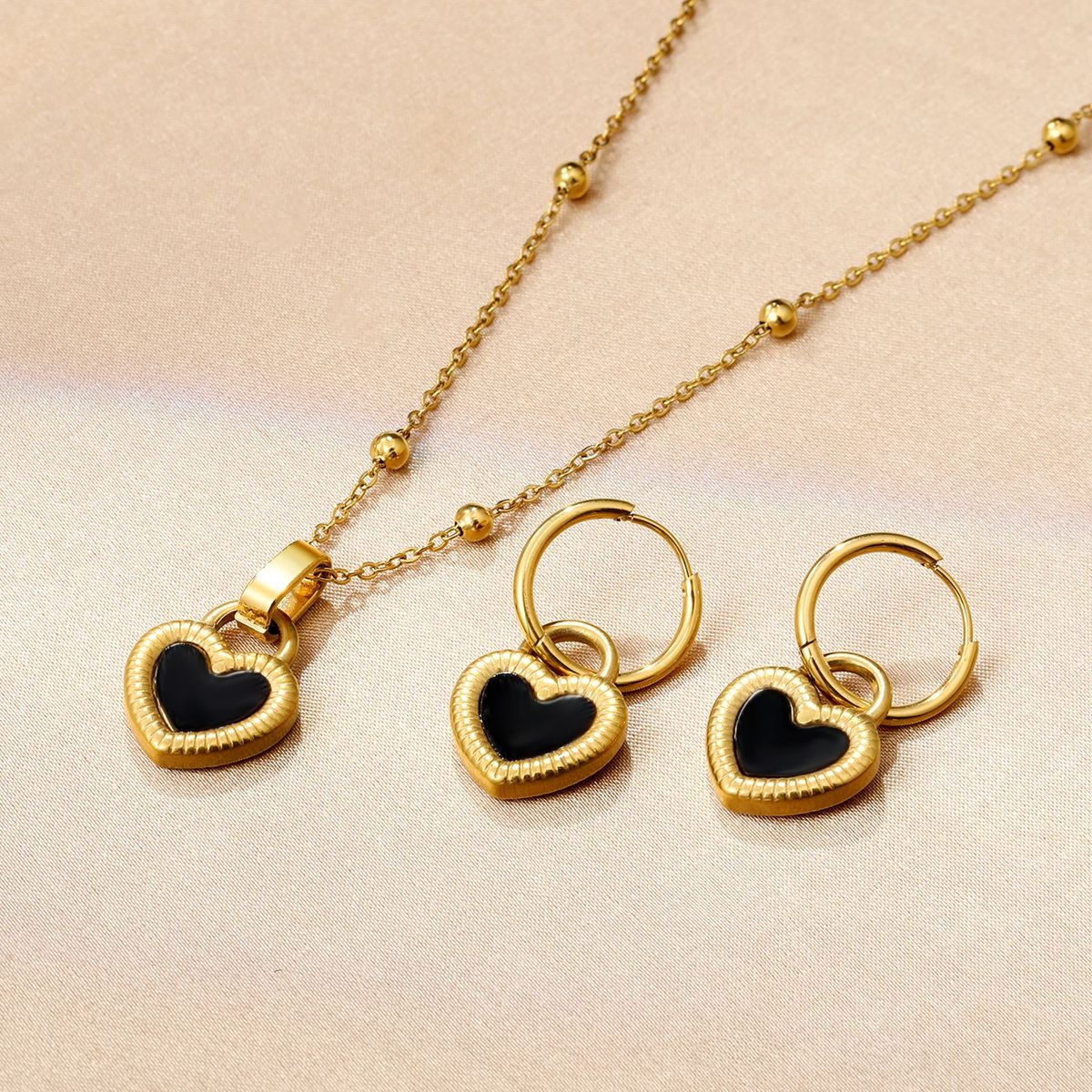 Trendy Black Shell Heart Necklace and Earrings Jewelry Set Luxukisskids - Women's Sets 2