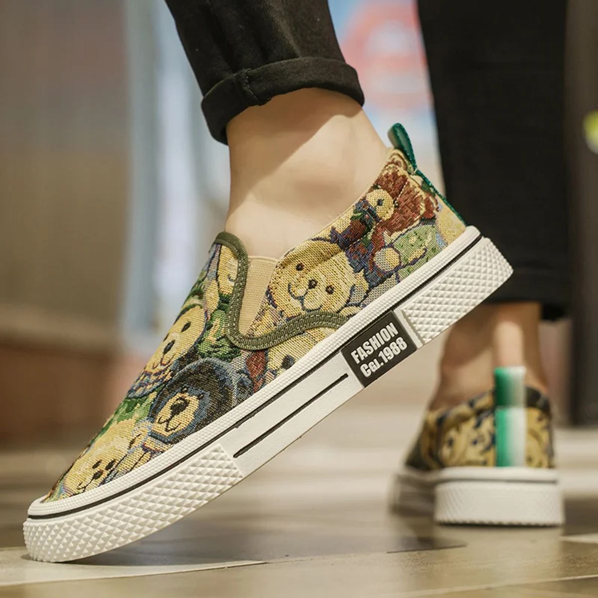 Men’s Embroidered Canvas Loafers Lightweight Breathable Summer Shoes Oein - Men's Loafers & Moccasins 2