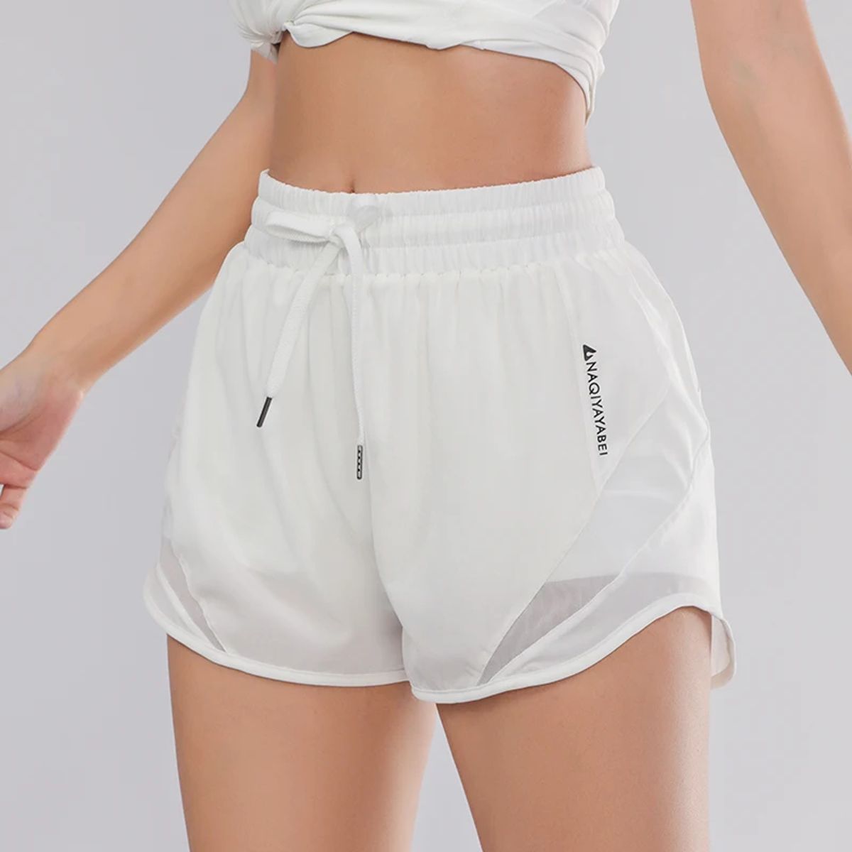 High Waist Quick-Dry Yoga Shorts with Utility Pockets