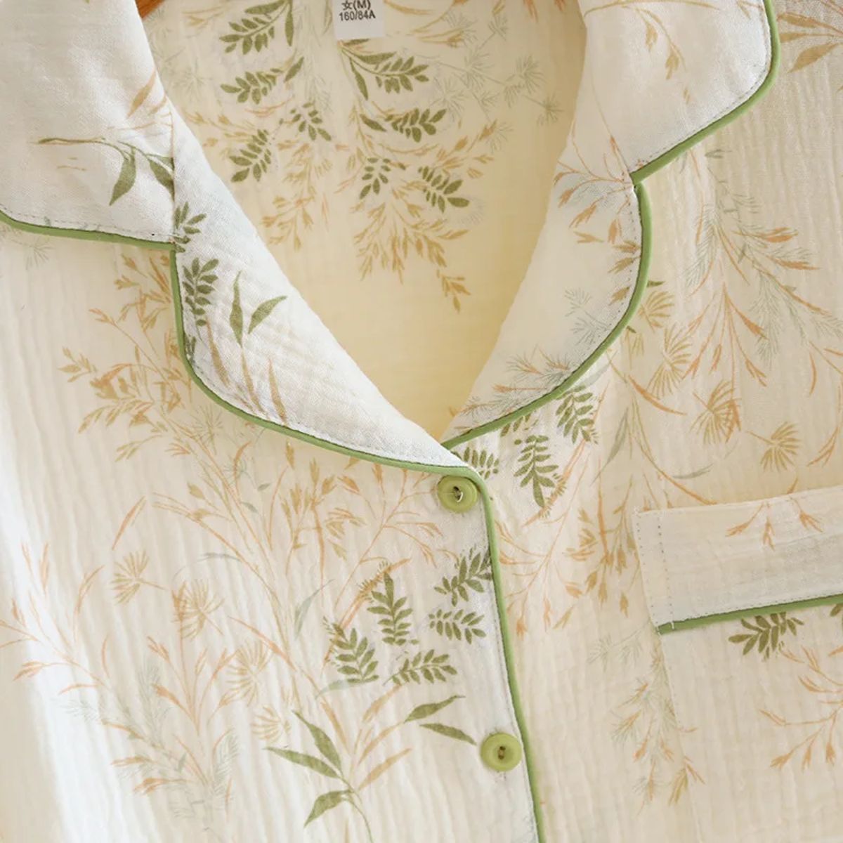 Breathable Cotton Three-Piece Home Set with Floral Design