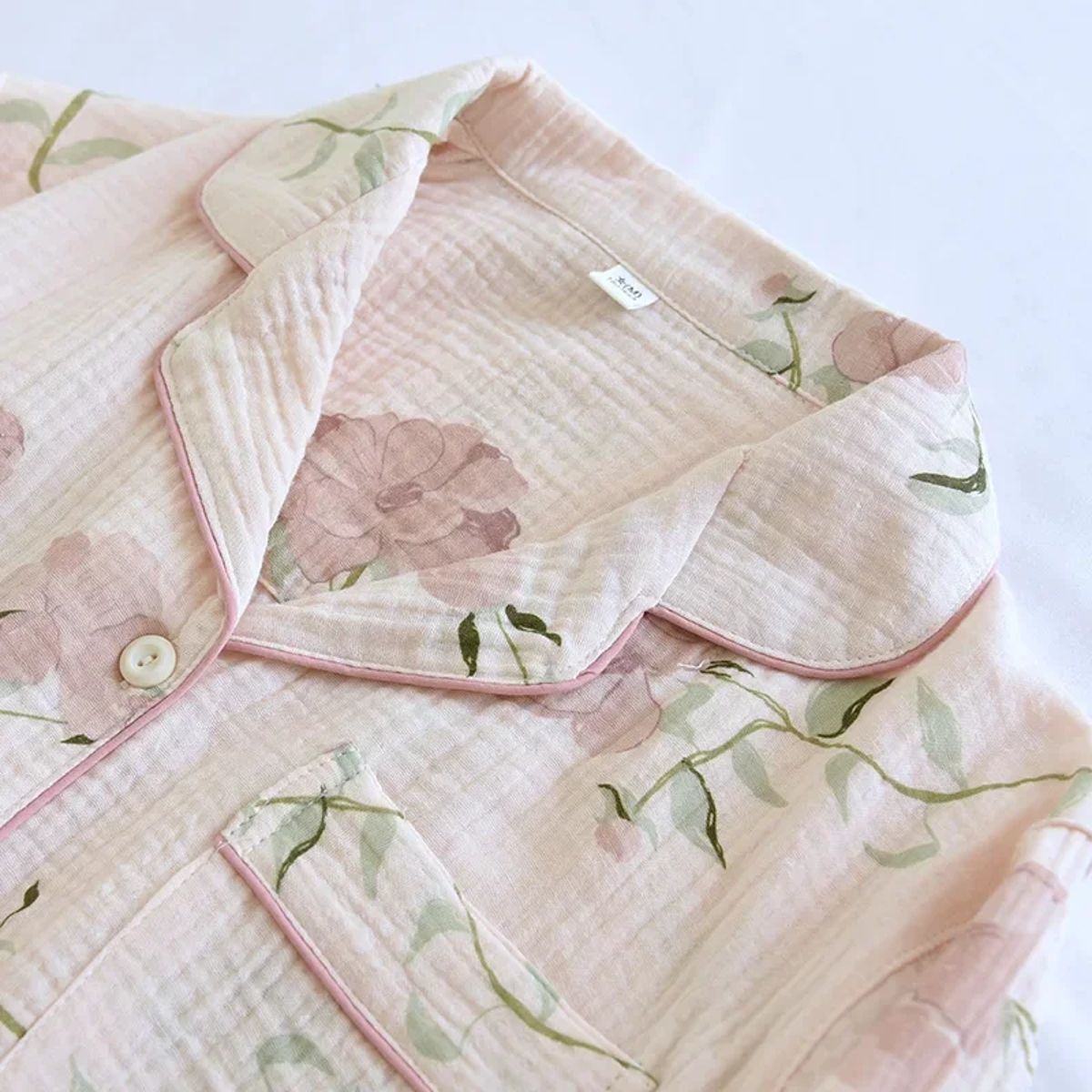 Cotton Crepe Two-Piece Floral Sleepwear Set for Home Comfort