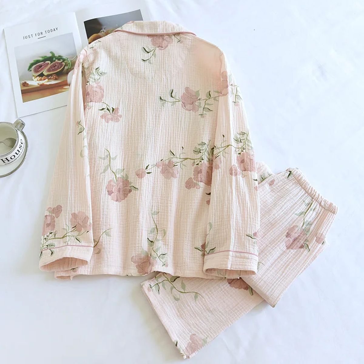 Cotton Crepe Two-Piece Floral Sleepwear Set for Home Comfort