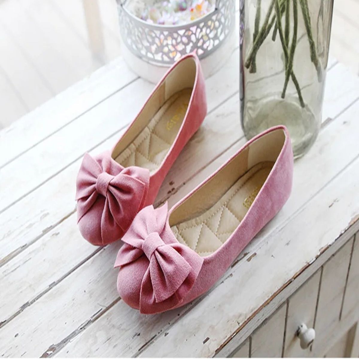 Comfortable Microfiber Moccasin Flats with Bow Detail for Women Comfortable Microfiber Moccasin Flats with Bow Detail for Women