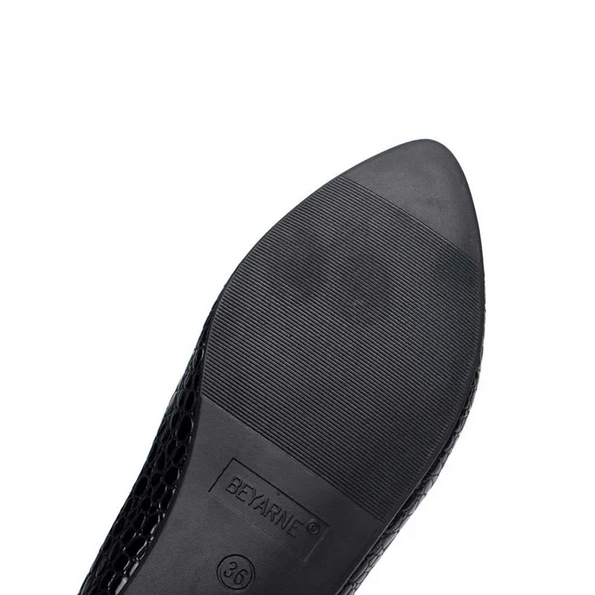 Pointed Toe Slip-On Flats for Spring and Autumn