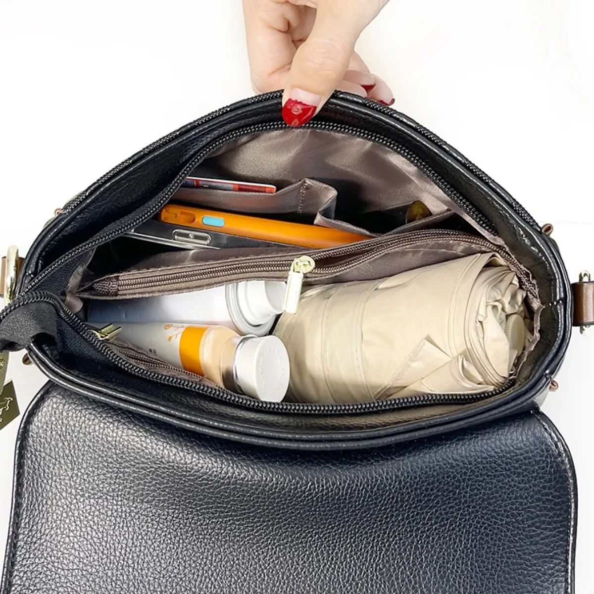 Elegant Women’s Crossbody Shoulder Bag with Versatile Design