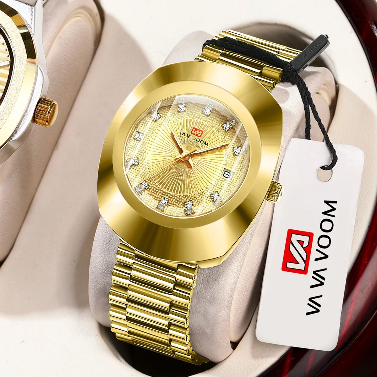 Luxury Oval Quartz Watch with Gemstone Design and Diamonds Luxury Oval Quartz Watch with Gemstone Design and Diamonds