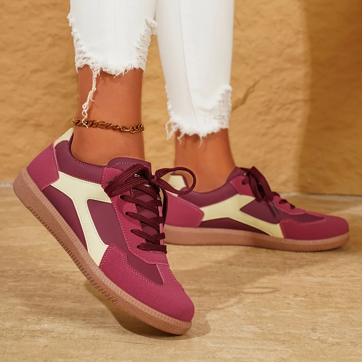 Stylish Women's Colorblock Sneakers for Comfortable Everyday Casual Wear Stylish Women's Colorblock Sneakers for Comfortable Everyday Casual Wear